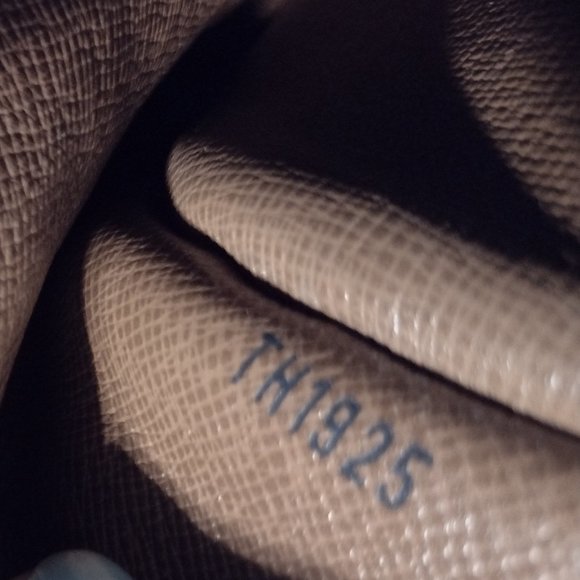 Authentic Vintage Louis Vuitton Papillon & Mini Bag Set!✨ - Picture 4 of 12